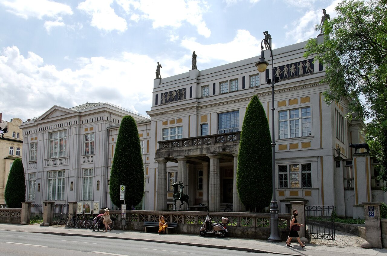 Museum Villa Stuck — a villa-Gesamtkunstwerk de Franz von Stuck