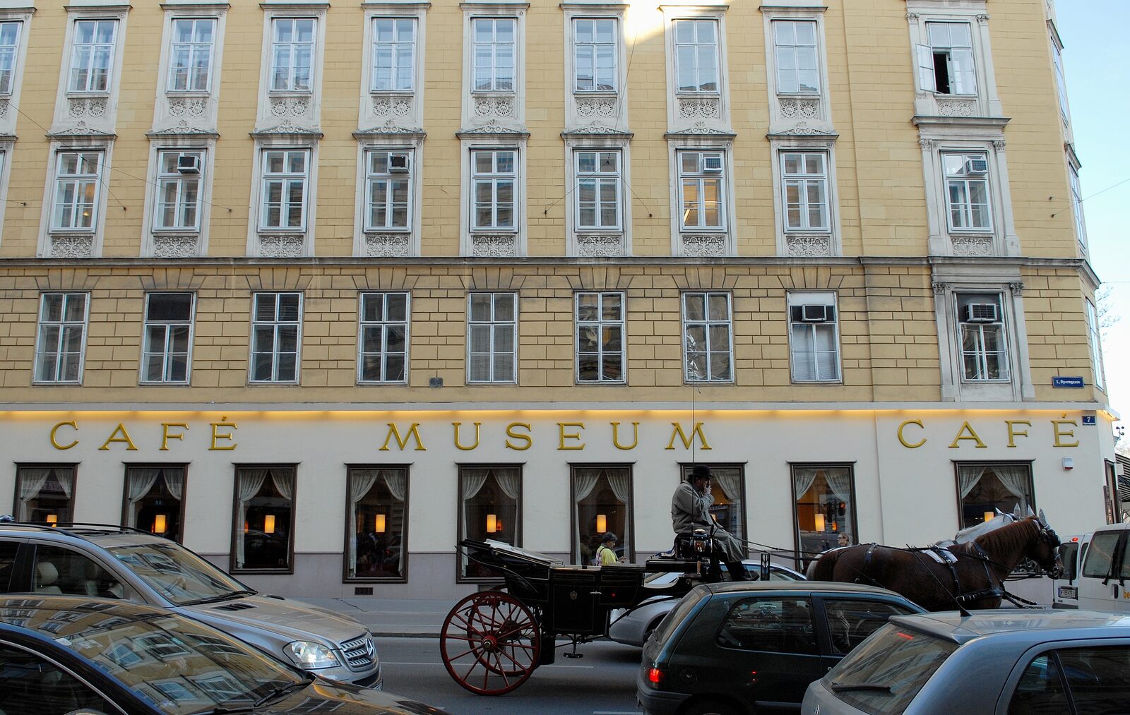 Café Museum