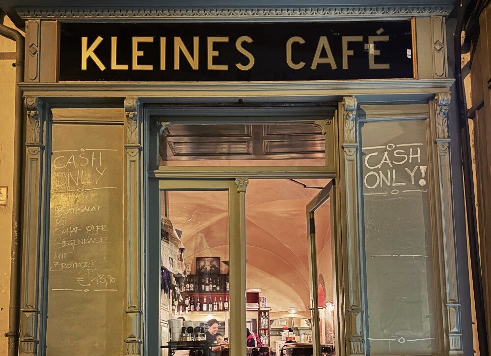 Franziskanerplatz, onde fica o Kleines Café