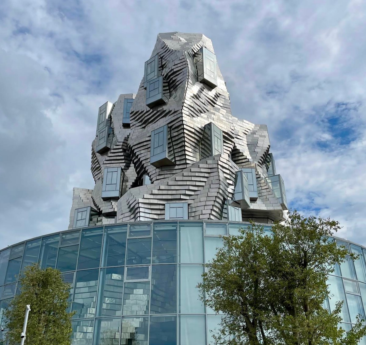LUMA Arles, torre de Frank Gehry